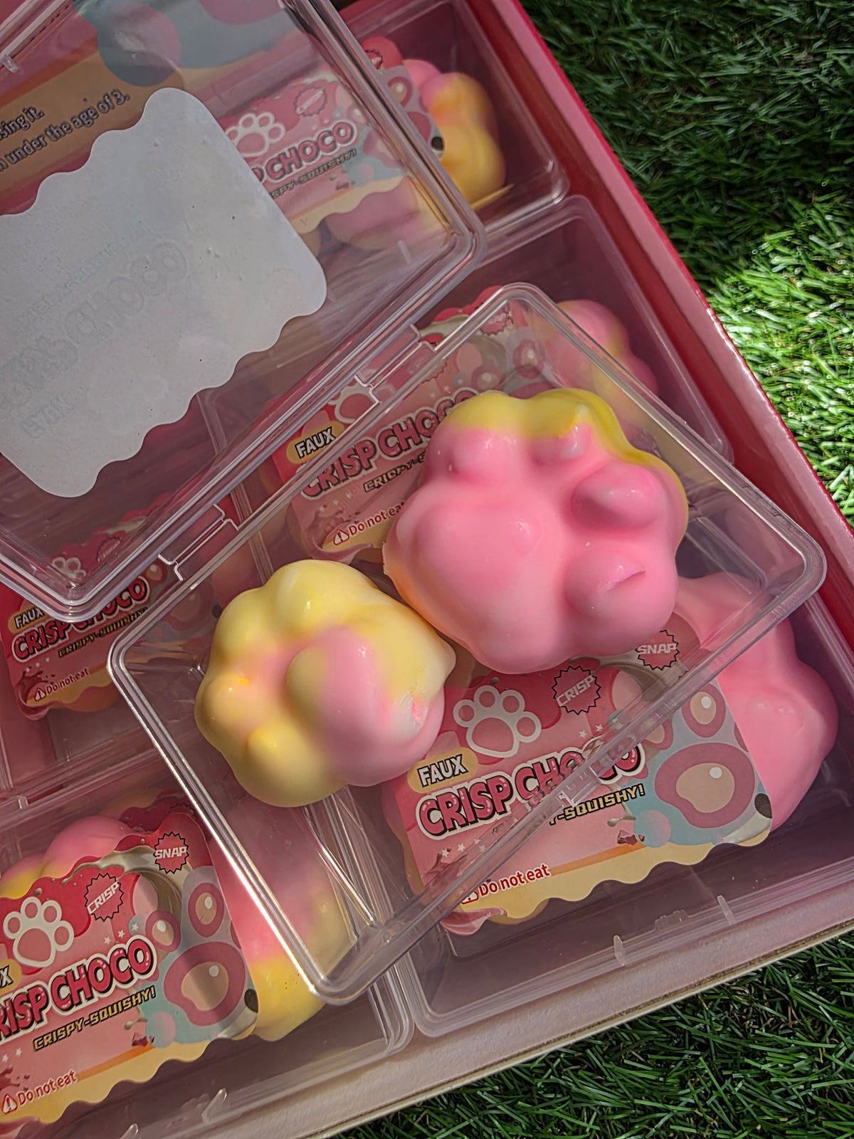 WAX CRACKLE SQUISH