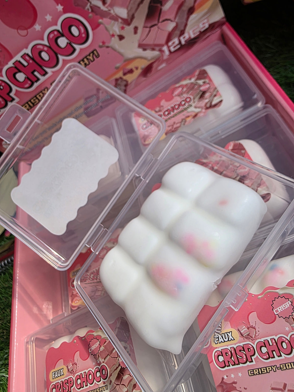 WAX CRACKLE SQUISH